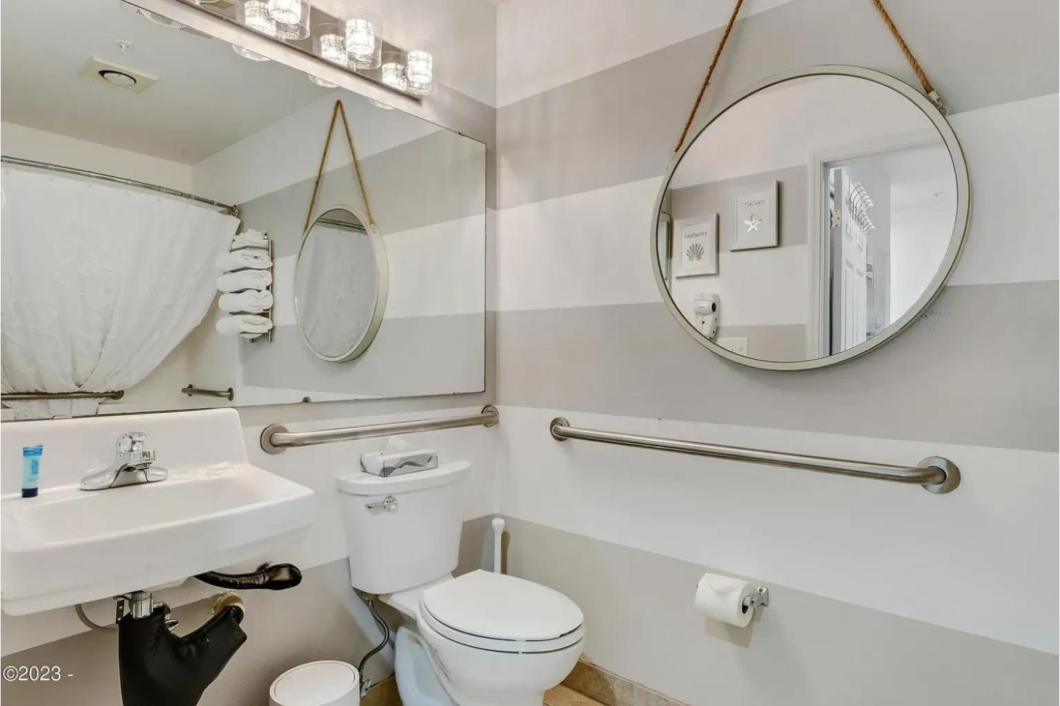 The Landing At Newport Condominium Hotel Екстериор снимка